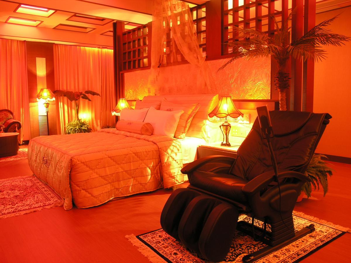 Daniel Spa Motel Pingzhen Dış mekan fotoğraf