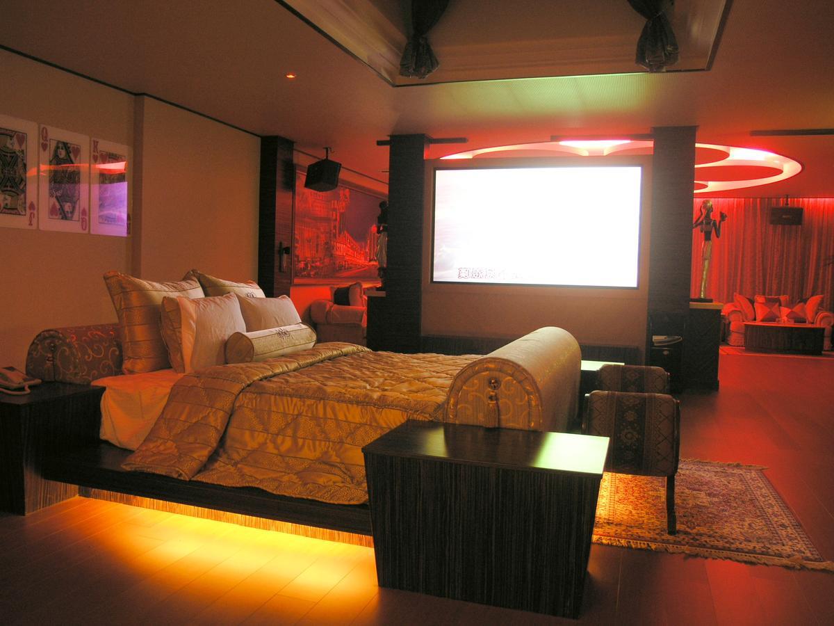 Daniel Spa Motel Pingzhen Dış mekan fotoğraf