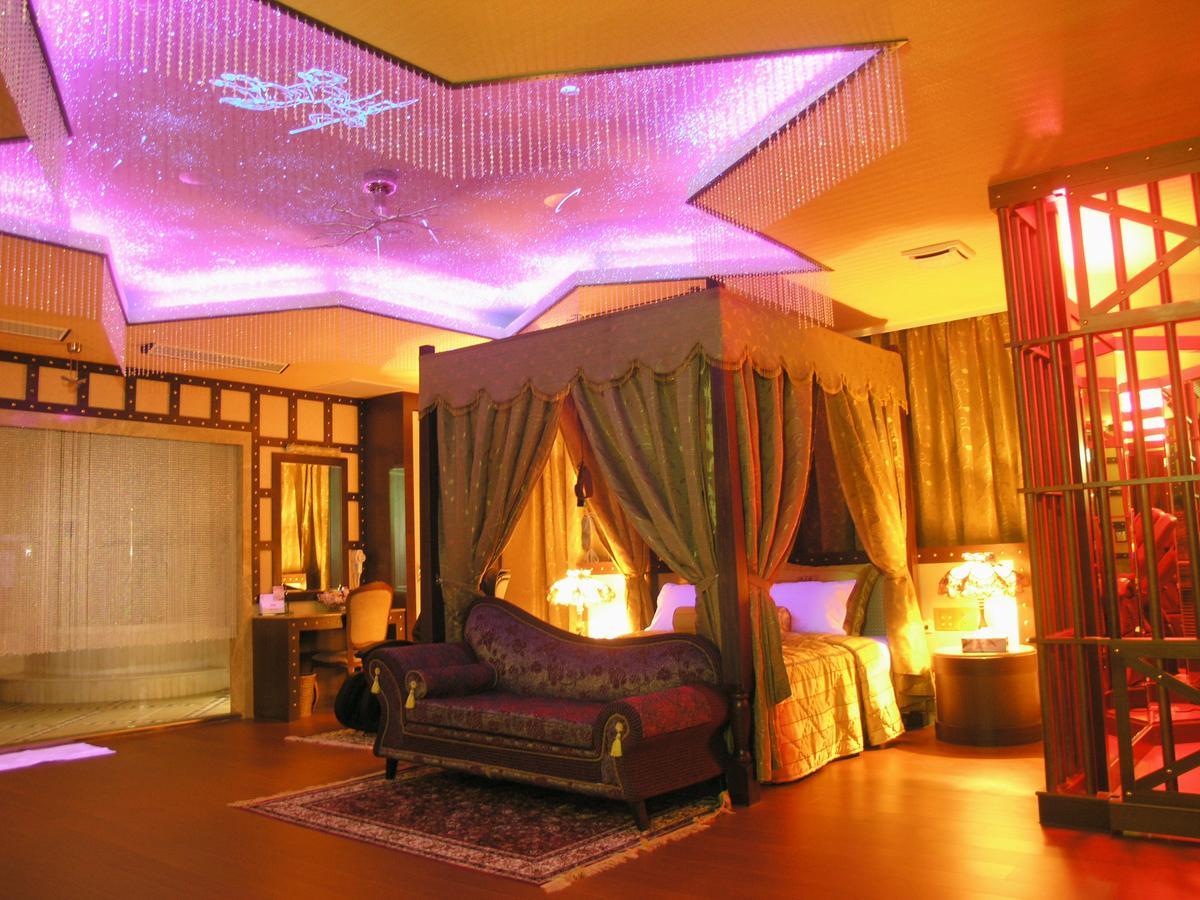 Daniel Spa Motel Pingzhen Dış mekan fotoğraf
